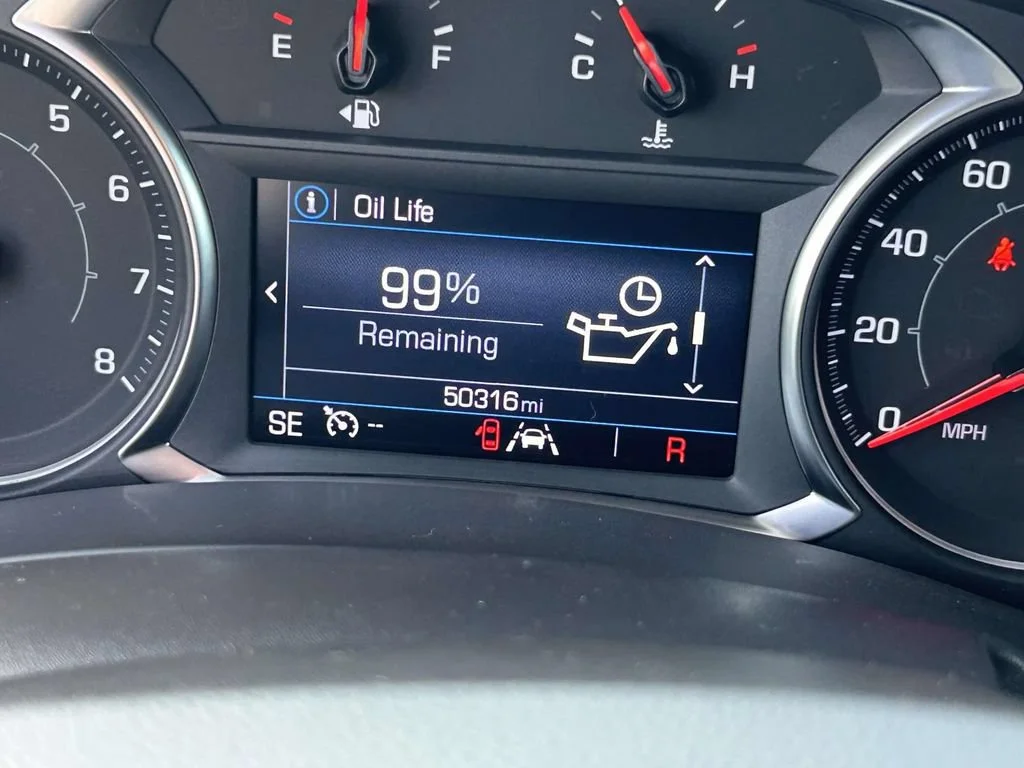 Used 2024 Riptide Metallic GMC SLE image 26