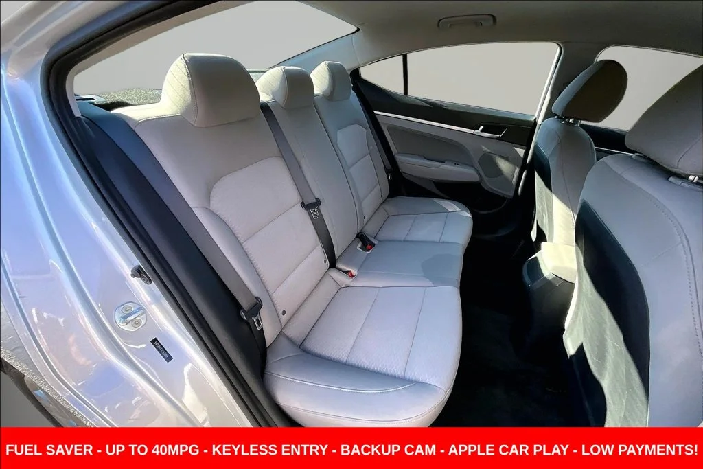 Used 2020 Silver Hyundai SEL image 28