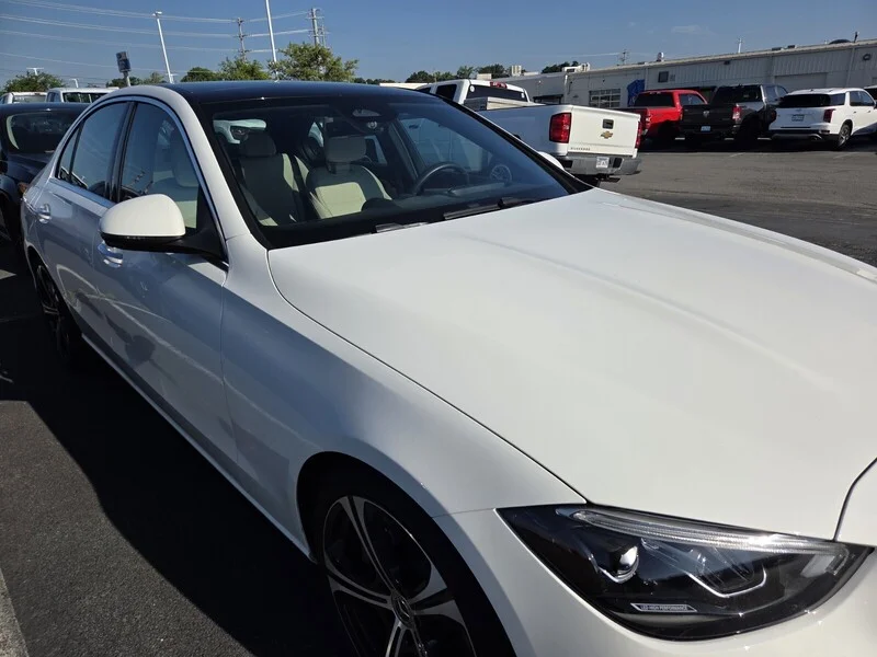 Used 2025 WHITE MERCEDES-BENZ C 300 4MATIC® SEDAN image 4