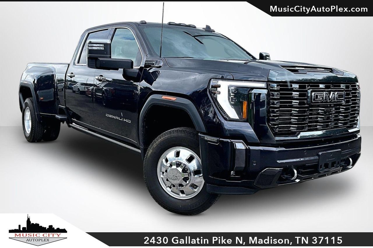 2024 GMC Sierra 4WD Crew Cab LB DRW Denali Ultimate's photo