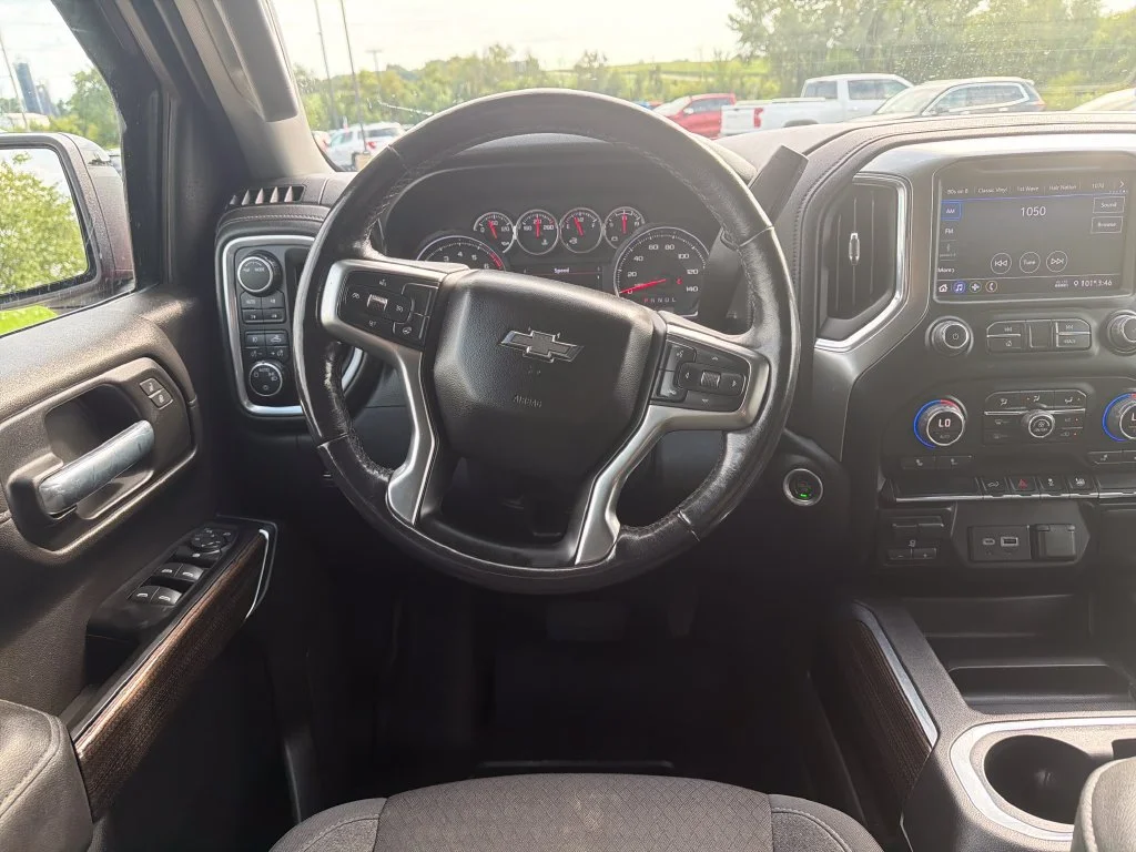 2021 Chevrolet Silverado 1500 RST - Photo 12