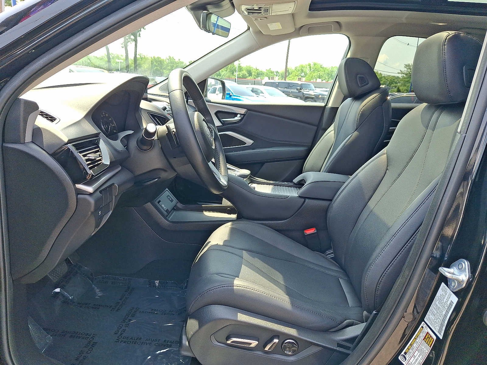 Used 2023 Majestic Black Pearl Acura SH-AWD image 14
