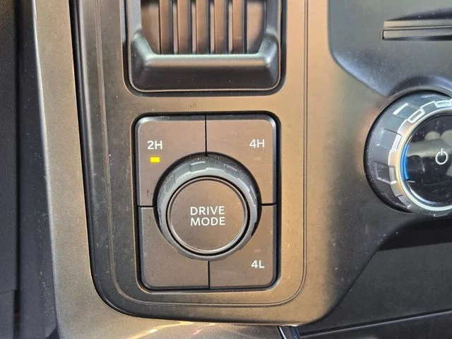 Used 2023 Black Ford XLT image 31