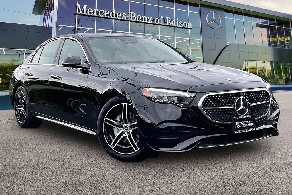 2025 Mercedes-Benz E-Class E350 4MATIC's photo