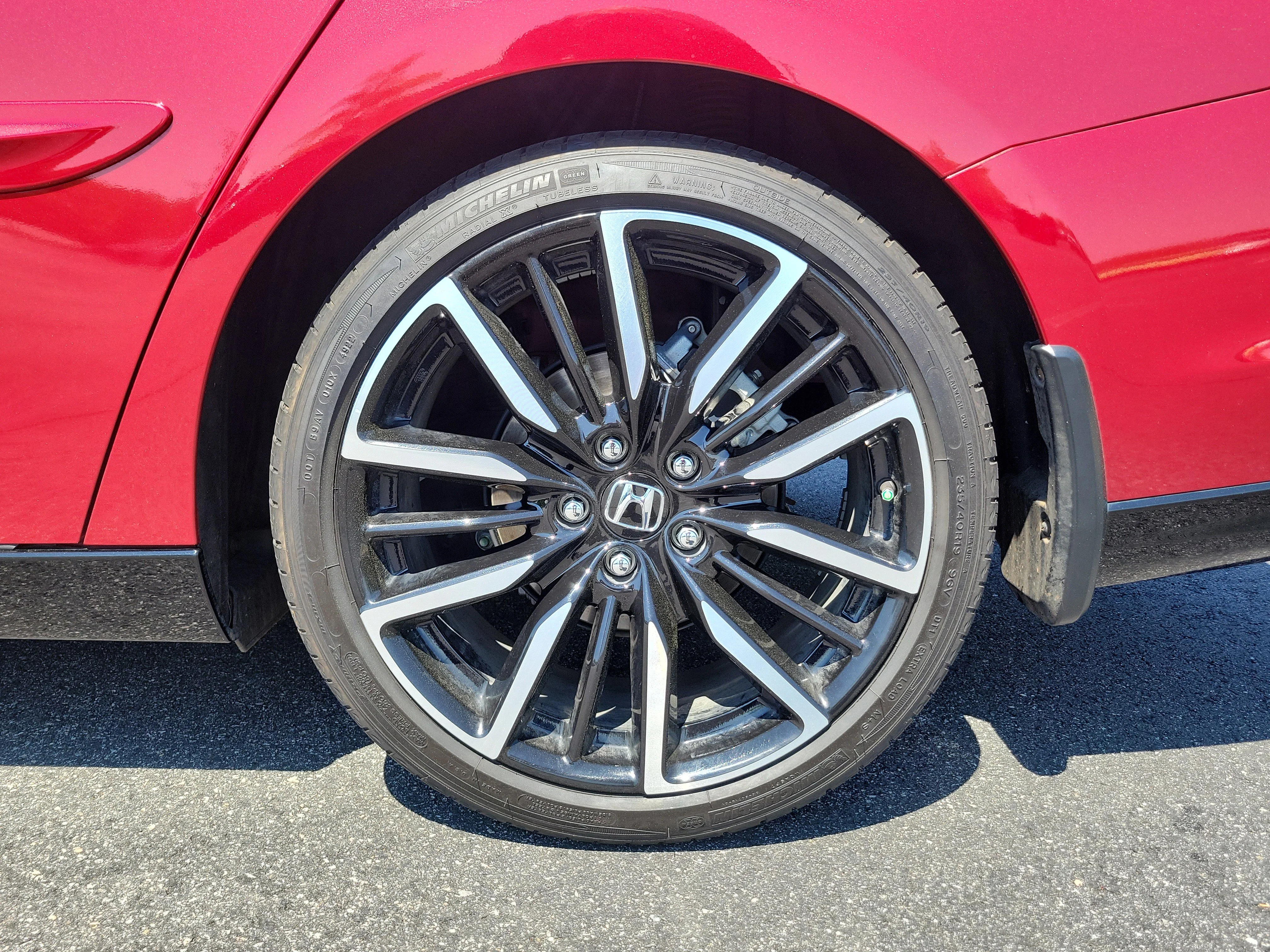 2023 Honda Accord Hybrid Touring - Photo 38