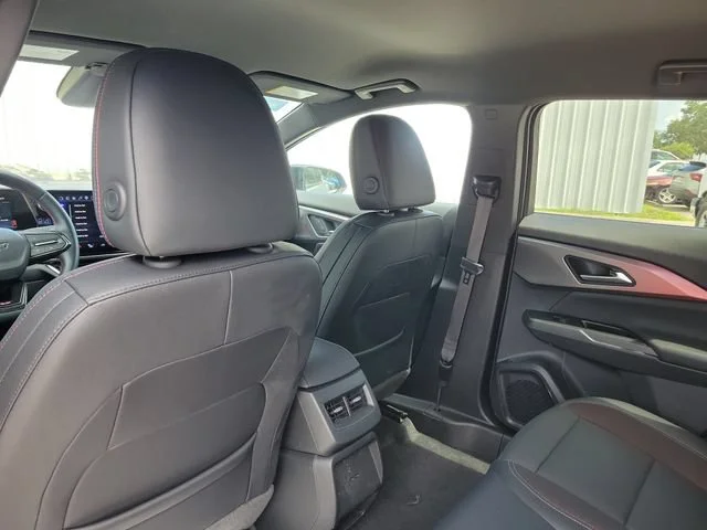 2024 Chevrolet Equinox EV RS - Photo 17