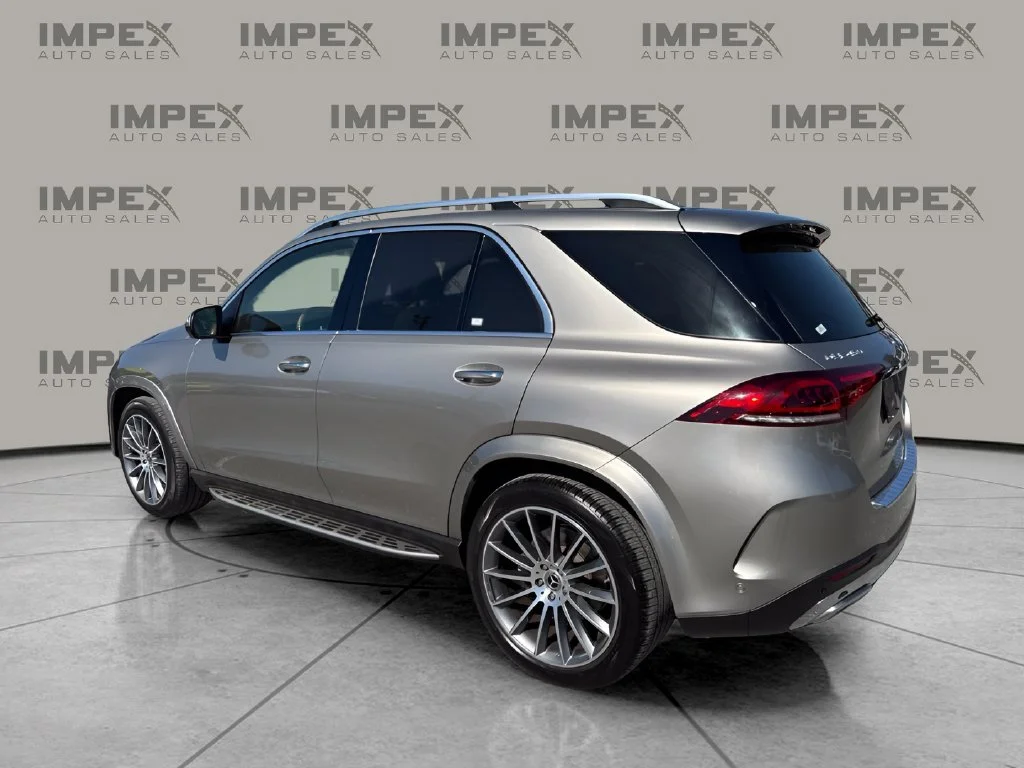 Used 2020 Silver Mercedes-Benz GLE 450 image 3