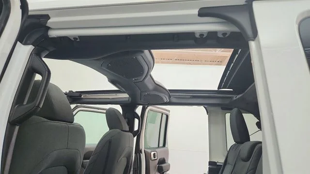 New 2027 Bright White Clearcoat Jeep Sport S image 18