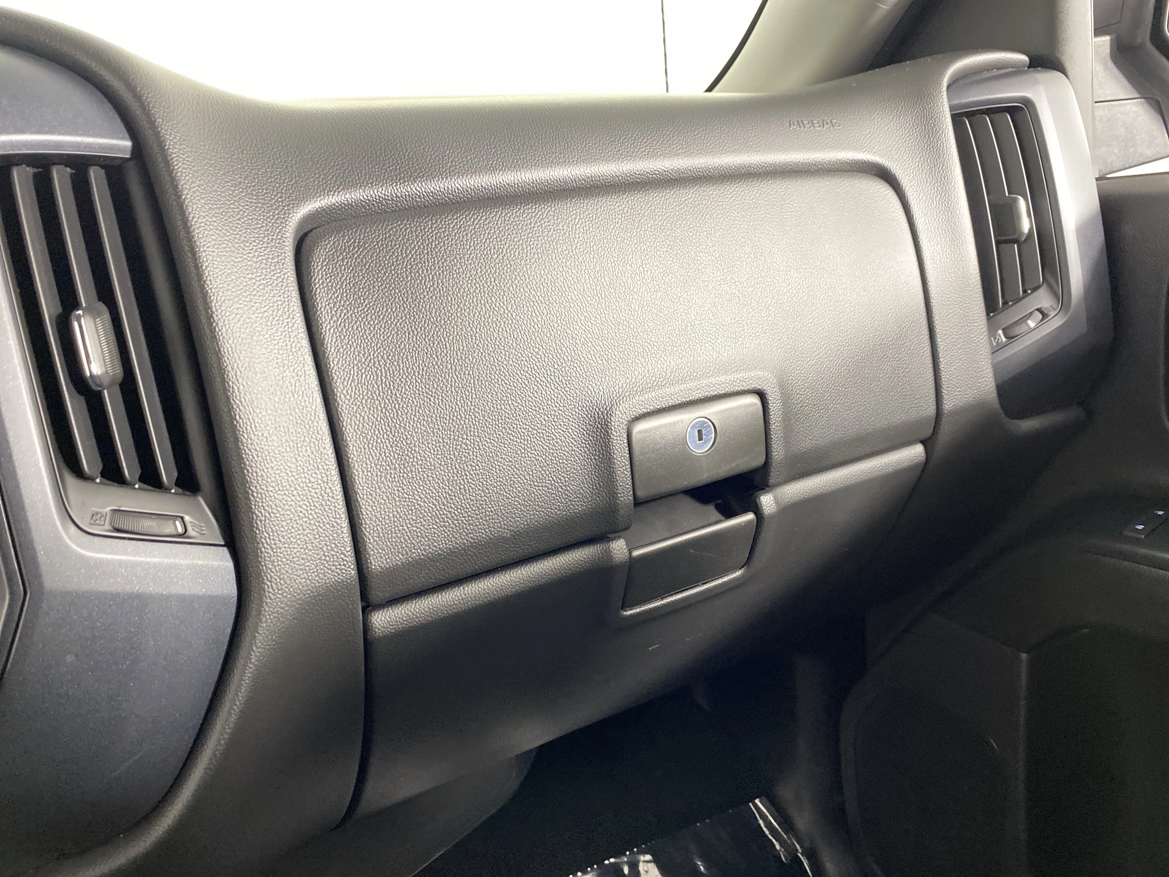 Used 2014 Quicksilver Metallic GMC Base image 23