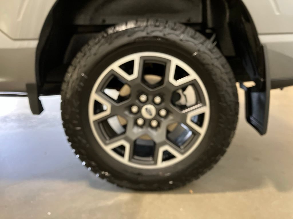 Used 2024 Gray Ford STX image 28