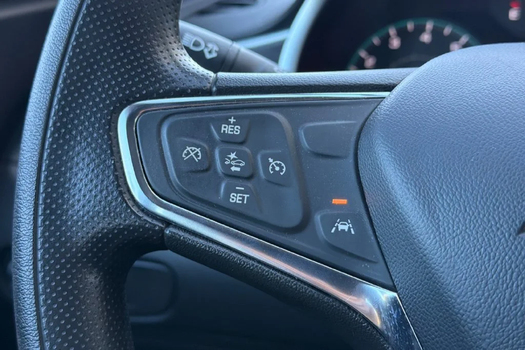 Used 2024 Sterling Gray Metallic Chevrolet LT image 29