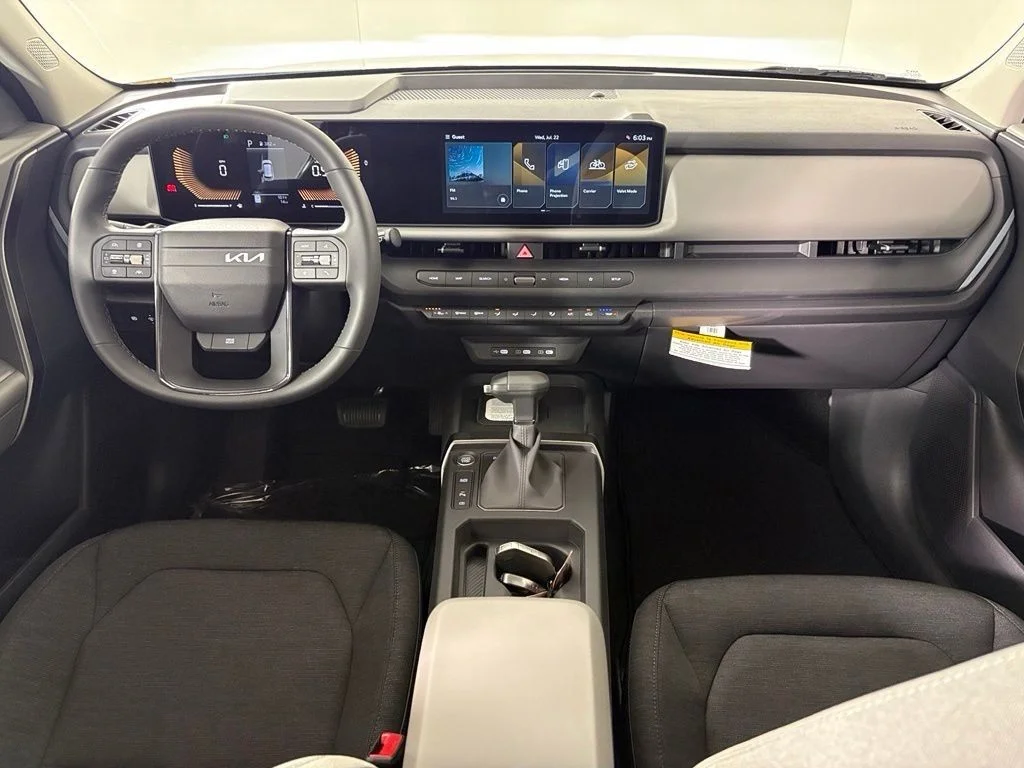 New 2027 Pale Gray Kia S image 32