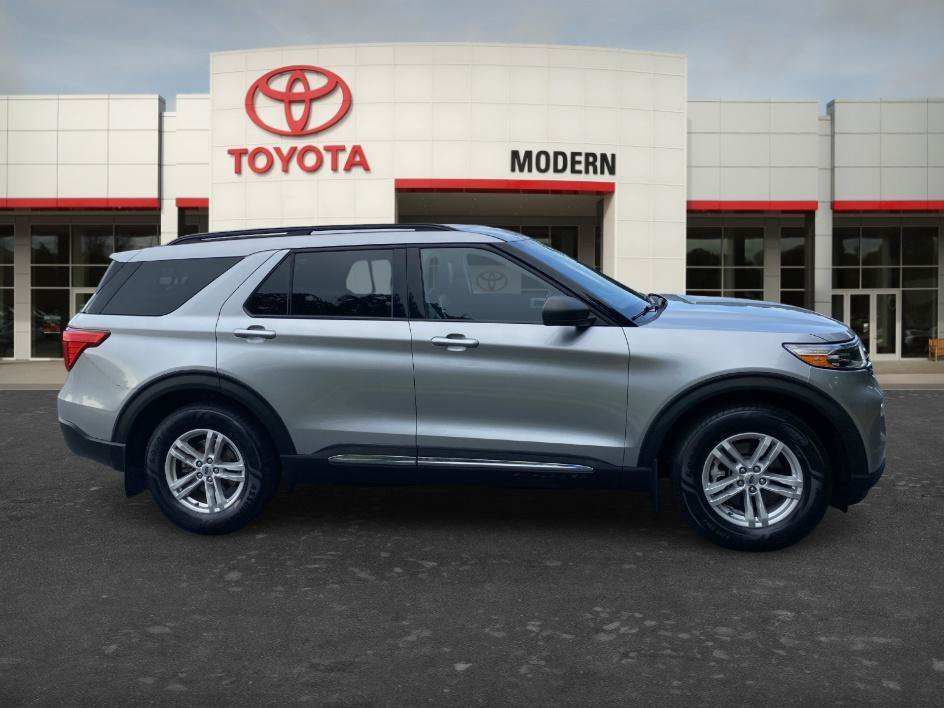 Used 2021 Silver Metallic Ford XLT image 4