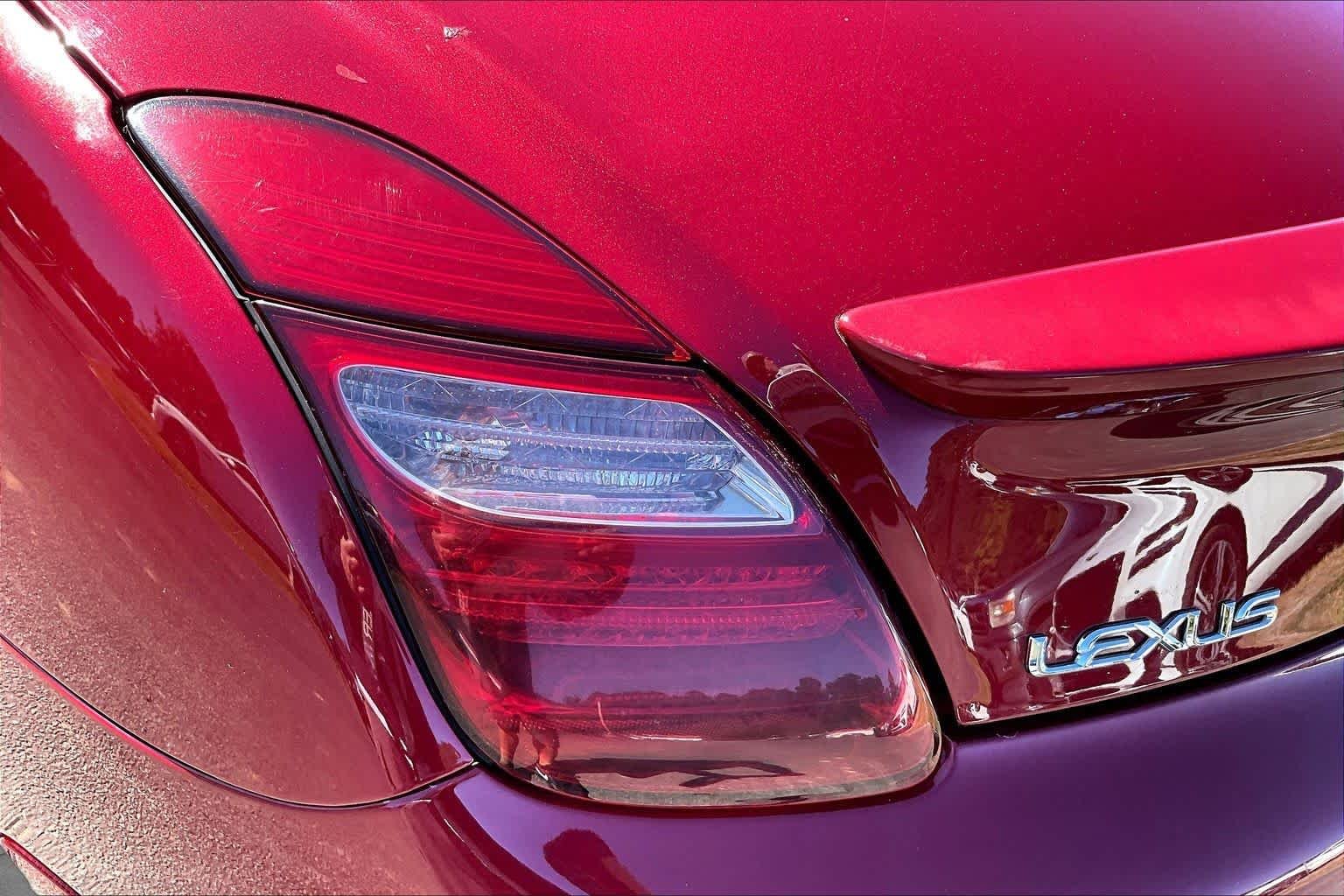 Used 2006 Matador Red Mica Lexus  image 25
