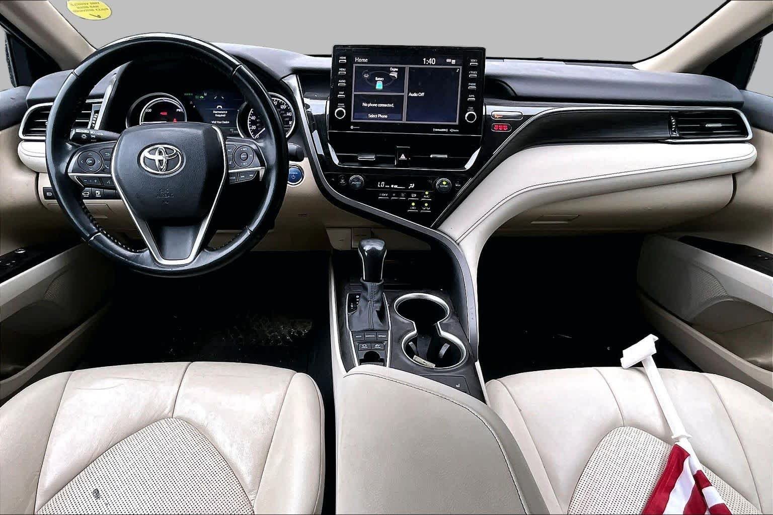 Used 2022 Ruby Flare Pearl Toyota Hybrid XLE image 14