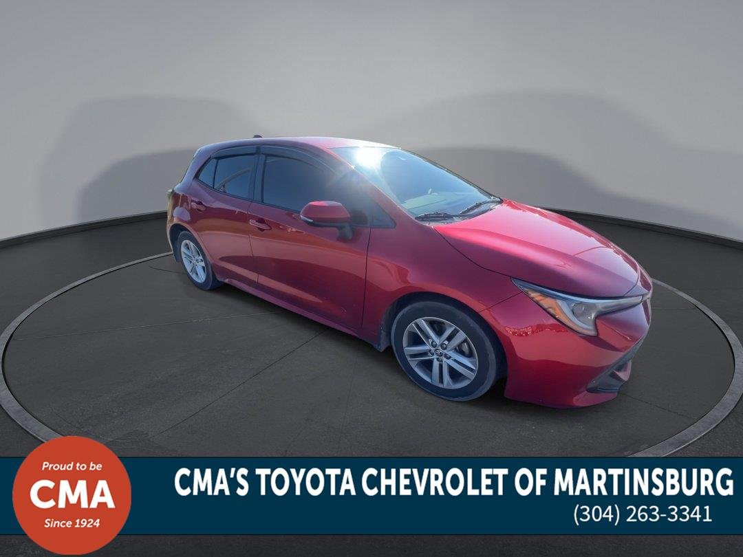 Used 2022 Finish Line Red Toyota SE image 2