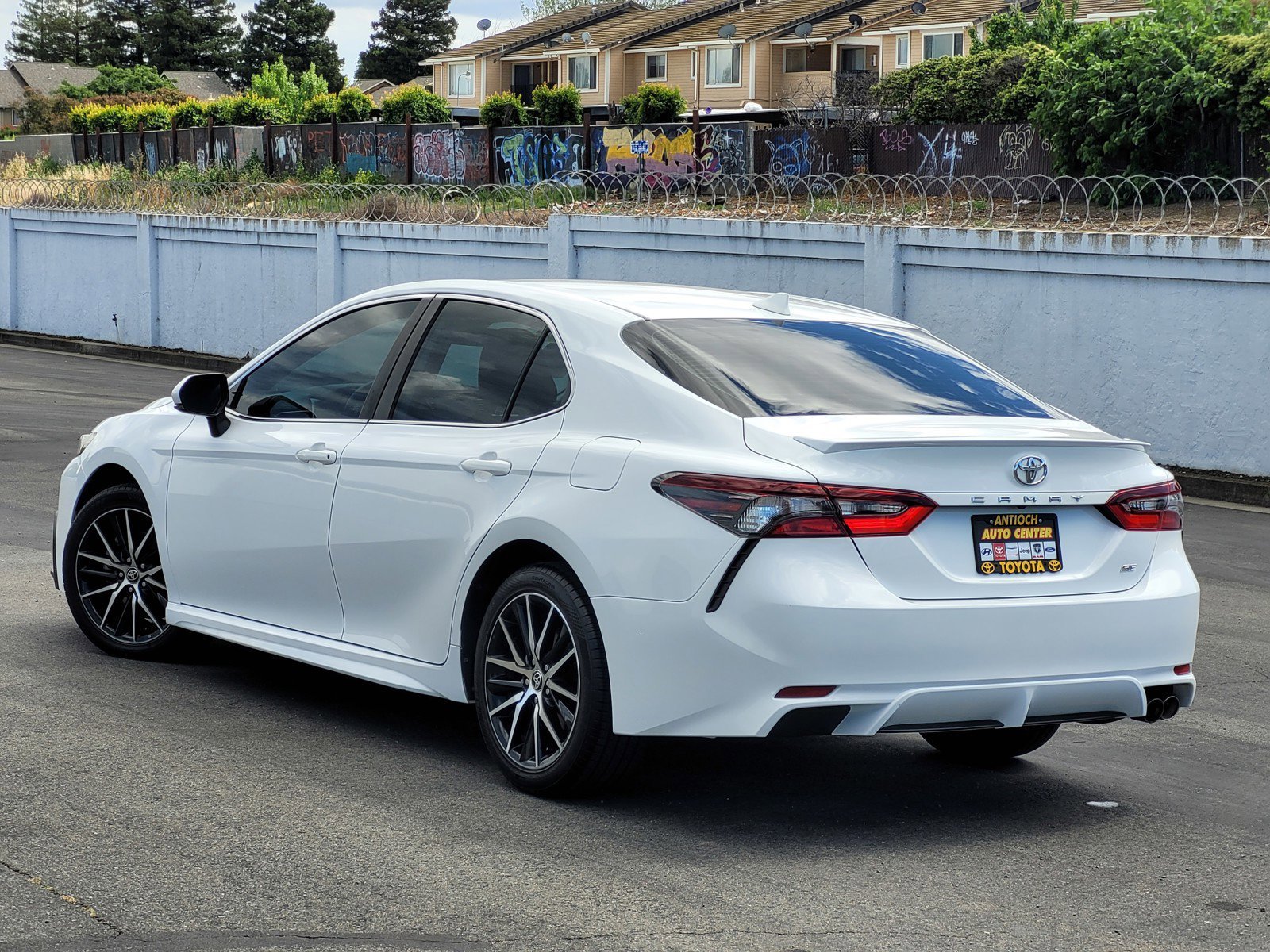 Used 2023 WHITE/BLK Toyota  image 6