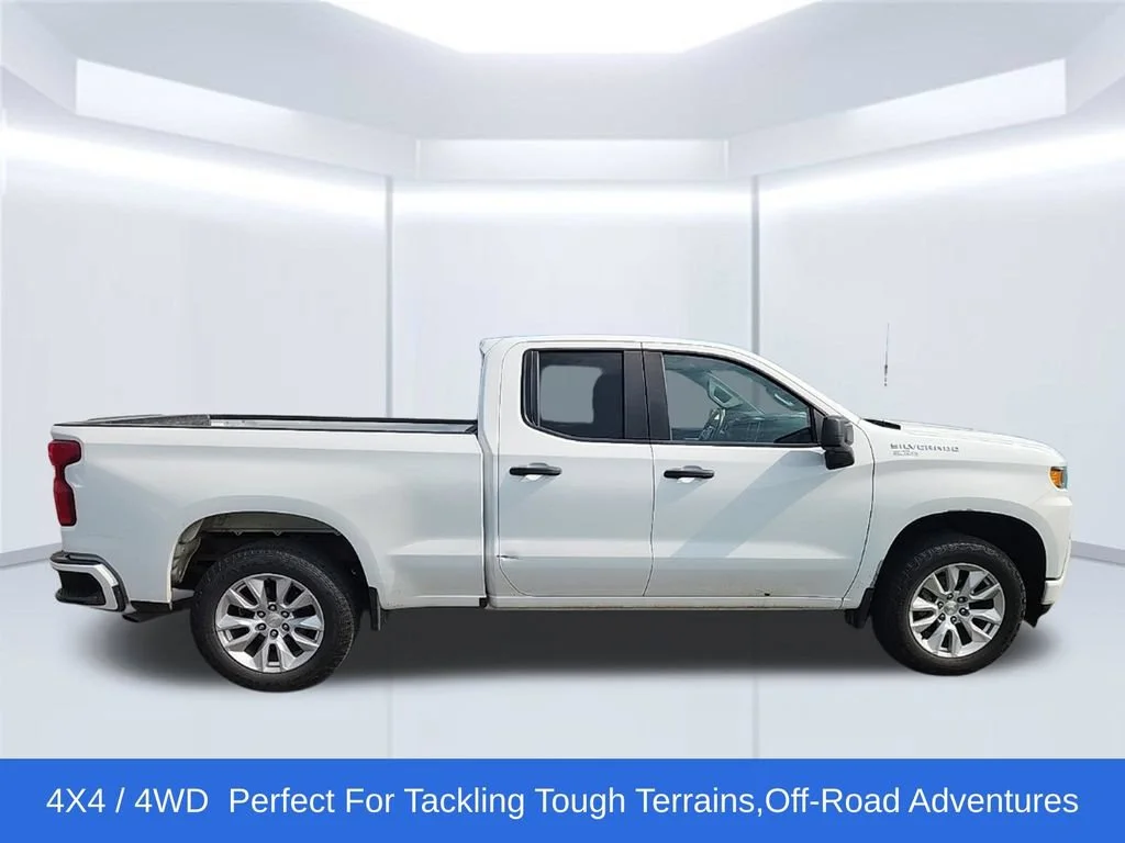 Used 2020 Chevrolet Silverado 1500 Custom with VIN 1GCRYBEH0LZ290198 for sale in Northfield, Minnesota