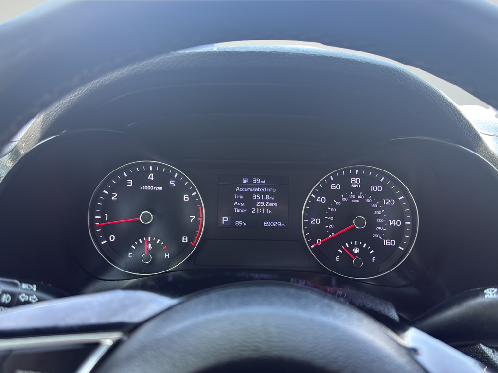 Used 2019 Blue Kia S image 39