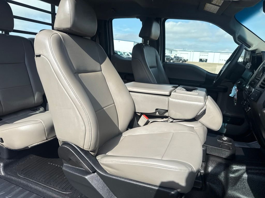 Used 2019 Oxford White Ford XL image 38
