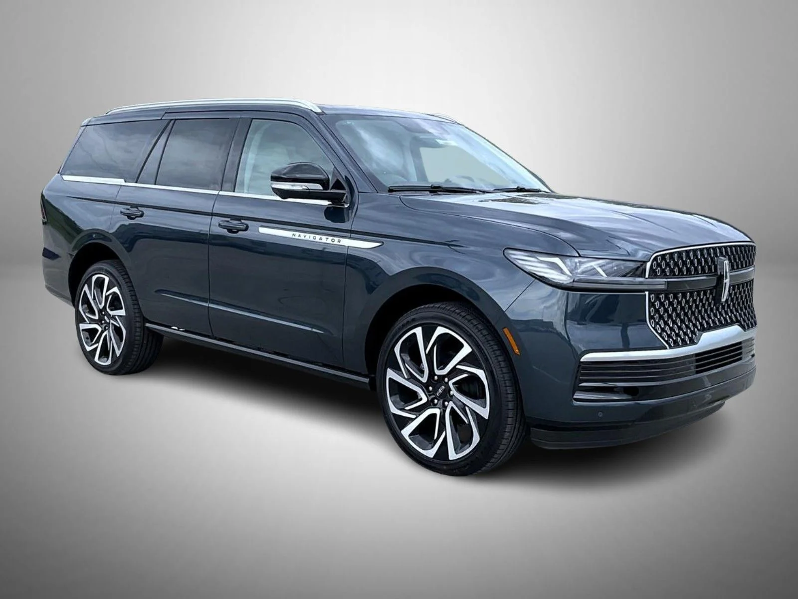 New 2026 Blue Lincoln Reserve image 3