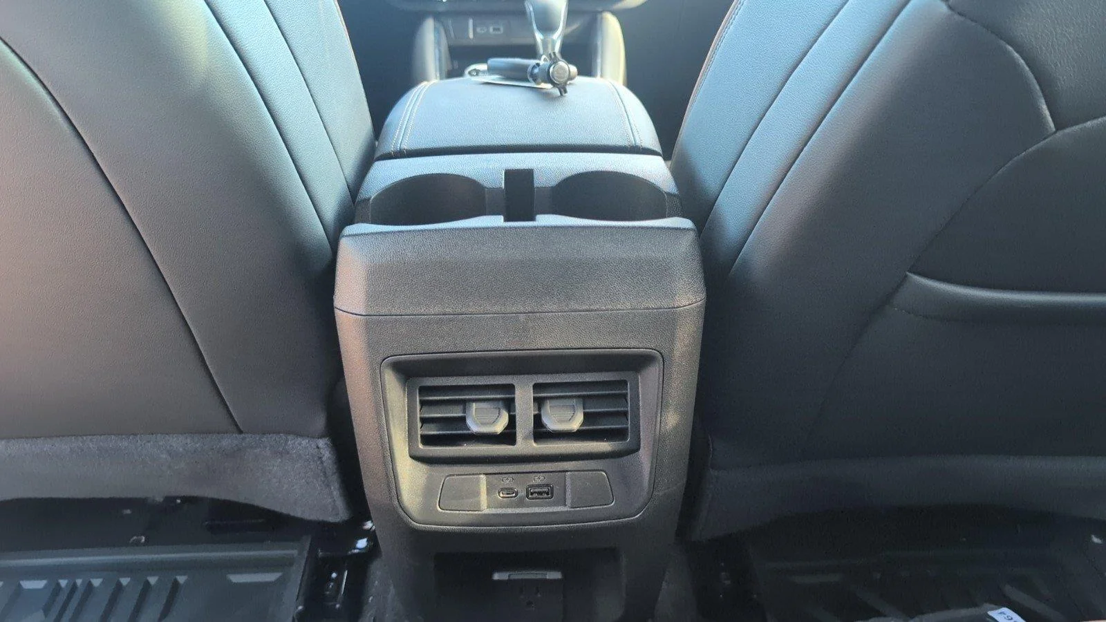 New 2026 Sterling Metallic GMC AT4 image 34