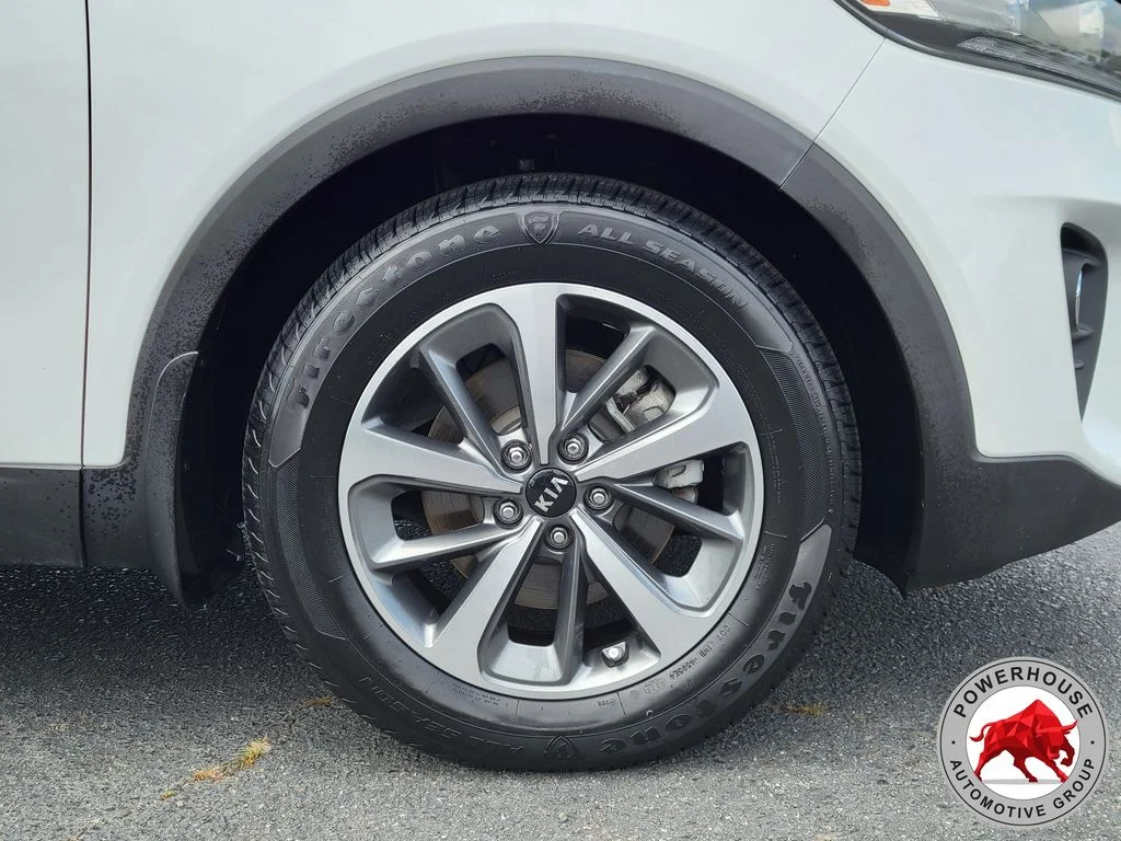 Used 2019 White Kia EX image 12
