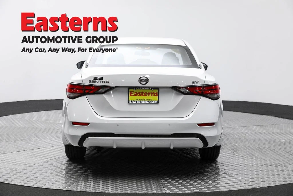 Used 2021 White Nissan SV image 6