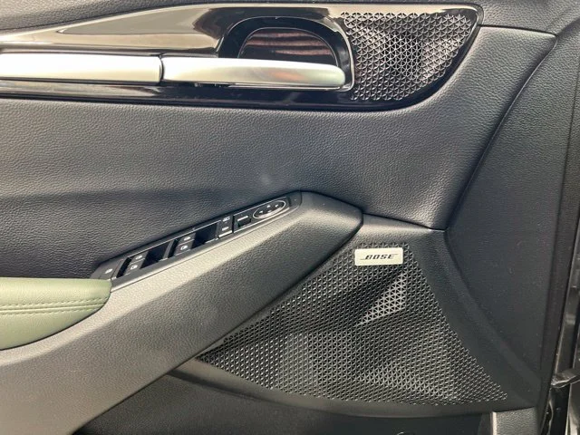 Used 2024 Black Kia SX image 16