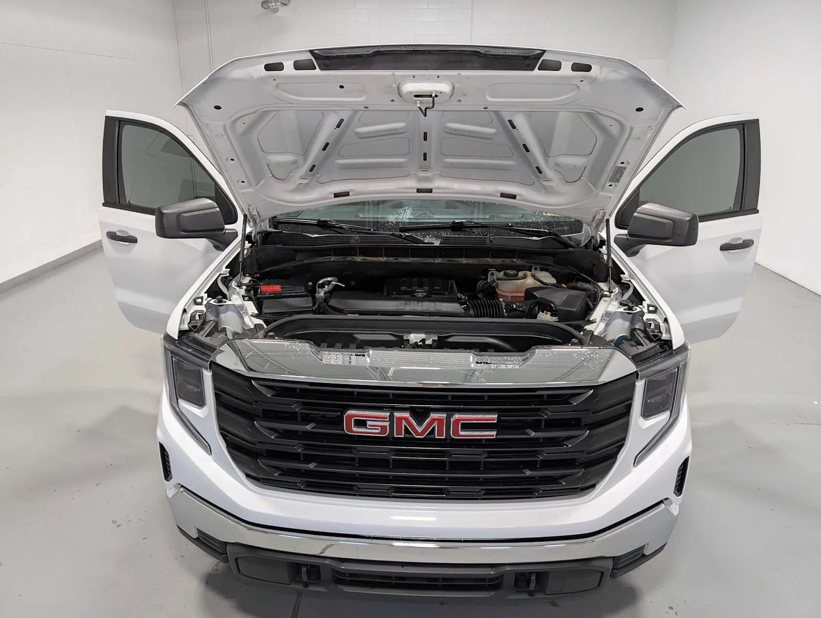Used 2022 Summit White GMC Pro image 14