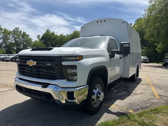 2025 Chevrolet Silverado 3500 Chassis Cab