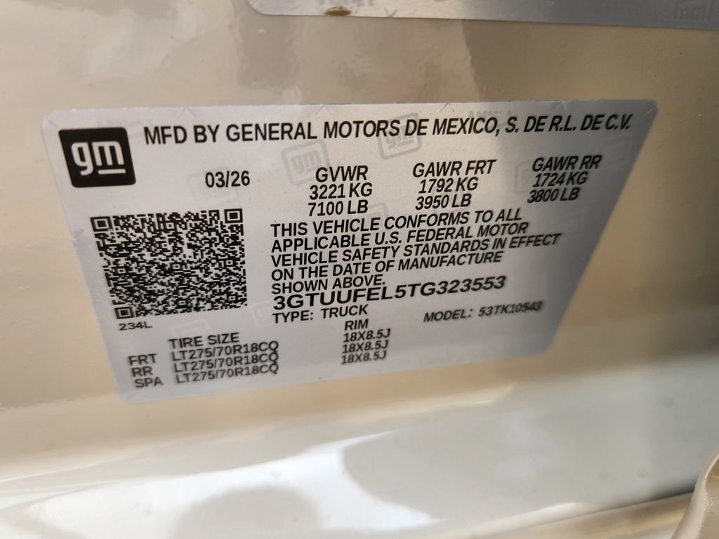 2026 GMC Sierra 1500 AT4X - Photo 11