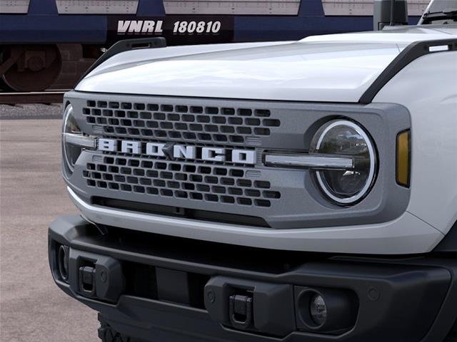 New 2026 Oxford White Ford Badlands® image 44