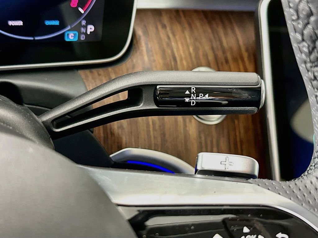 New 2026 Selenite Grey Metallic Mercedes-Benz C 300 image 17