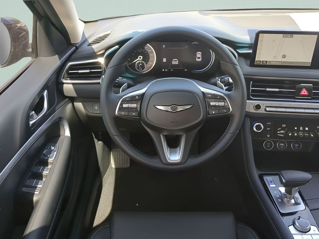 2026 GENESIS G70 Standard - Photo 16