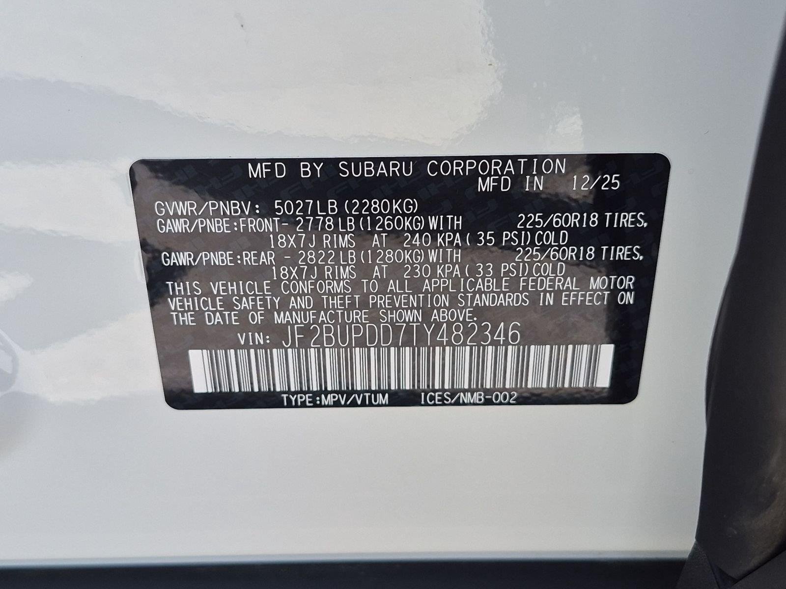 Used 2026 Crystal White Pearl Subaru Limited image 34