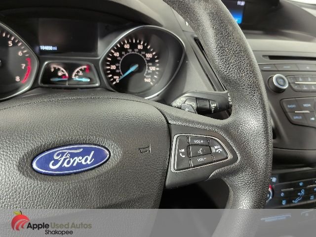 Used 2017 Red Ford SE image 25