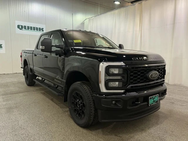 2026 Ford Super Duty F-350 SRW F-350® XLT