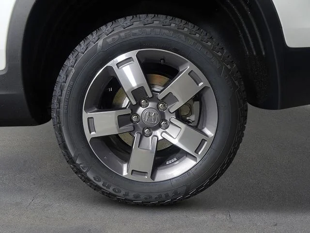 New 2026 Platinum White Pearl Honda RTL image 11