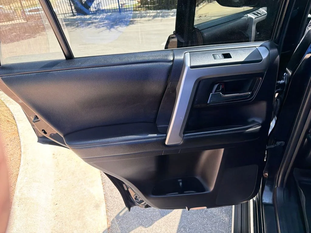 Used 2015 Black Toyota Limited image 33