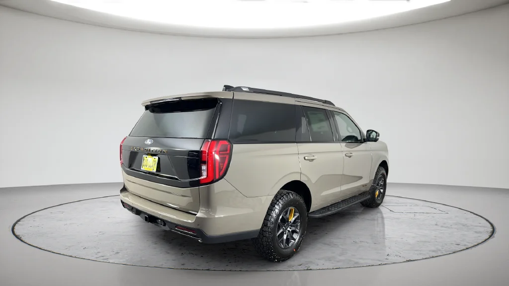 New 2027 Gray Ford Tremor image 7