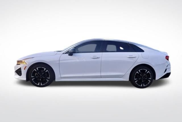 Used 2023 White Pearl Kia GT-Line image 7