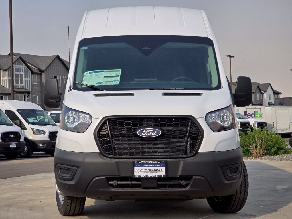 New 2026 Oxford White Ford XL image 2