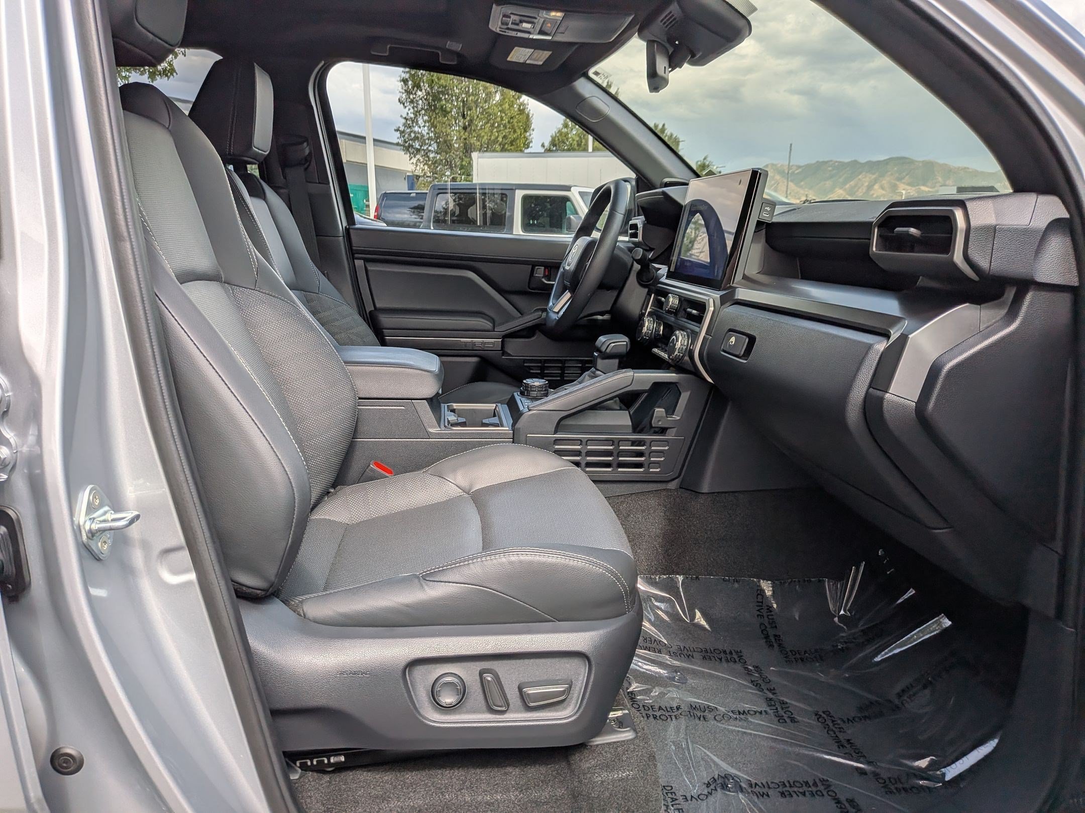 Used 2026 Cutting Edge Toyota Hybrid Limited image 29