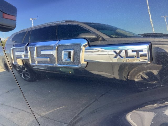 Used 2014 Tuxedo Black Metallic Ford XLT image 10