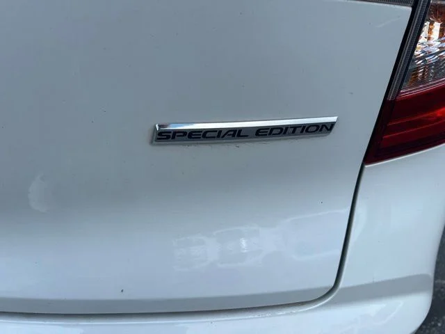 Used 2021 White Honda Special Edition image 5