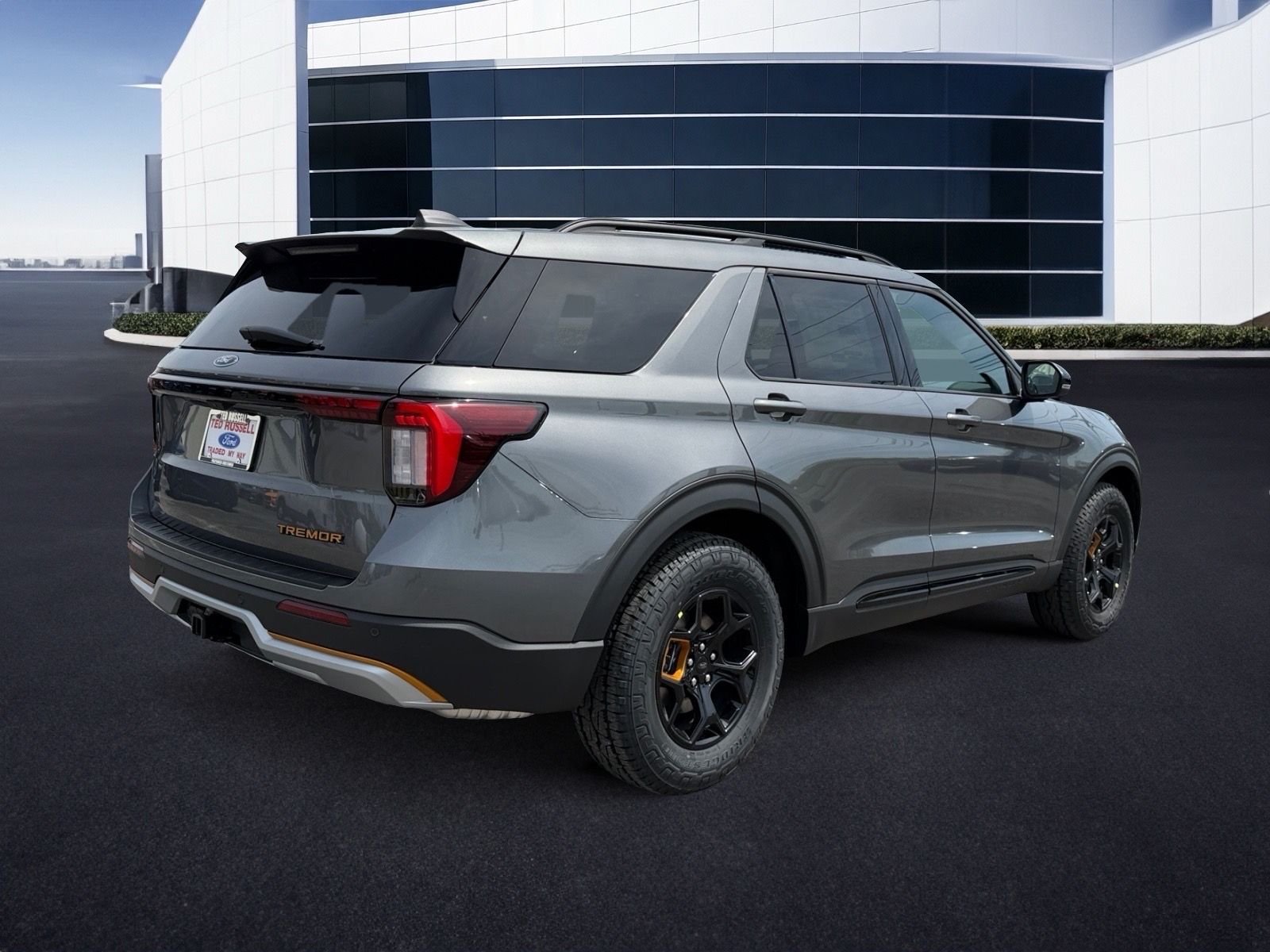 New 2026 Carbonized Gray Metallic Ford Tremor® image 5
