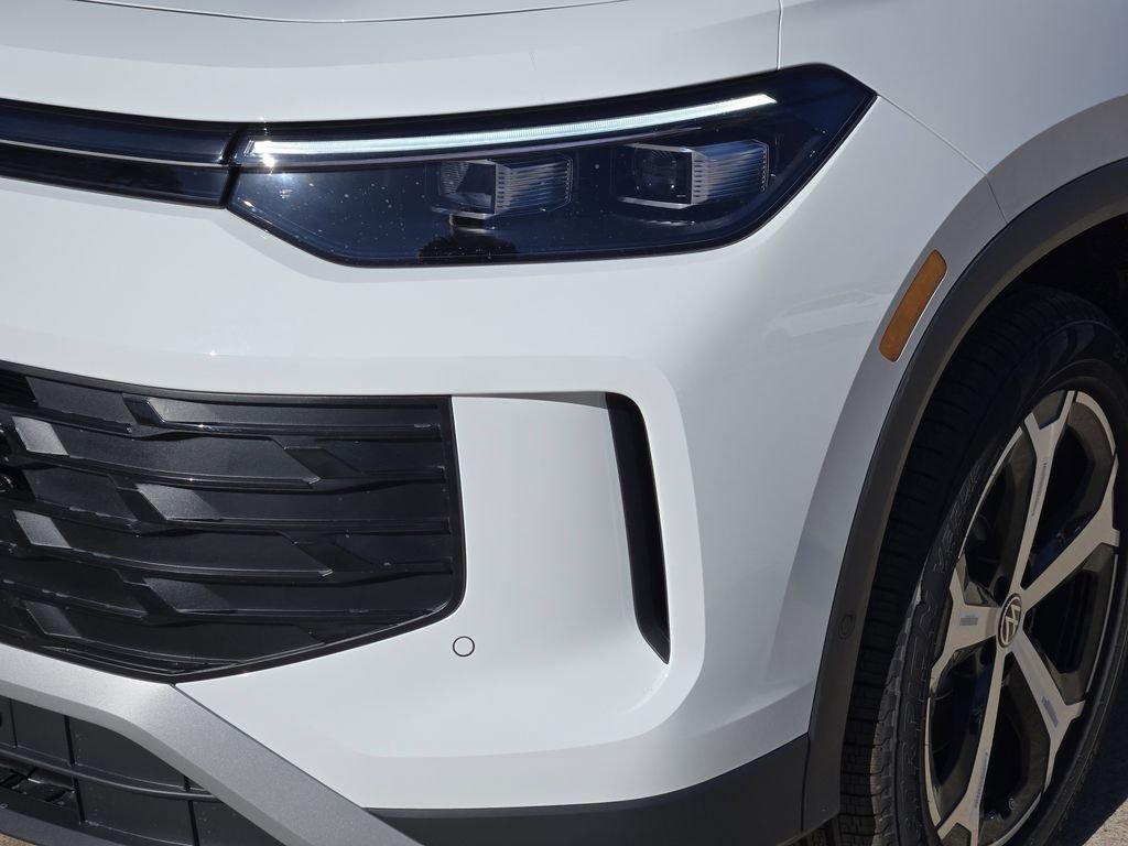 New 2026 White/off-white Volkswagen 2.0T SE image 6