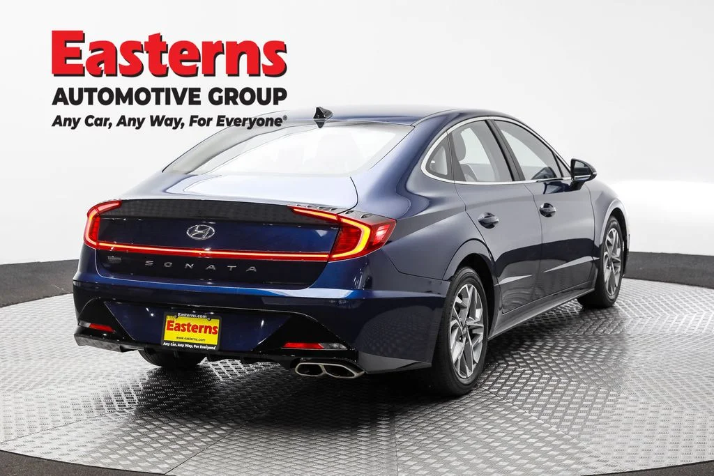 Used 2020 Blue Hyundai SEL image 5