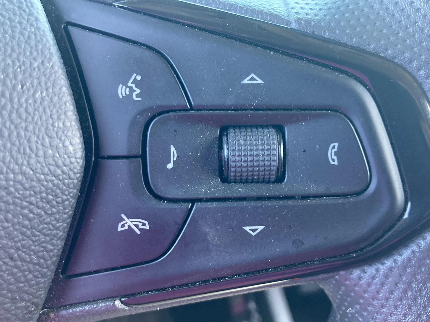 Used 2024 Sterling Gray Metallic Chevrolet LT image 16